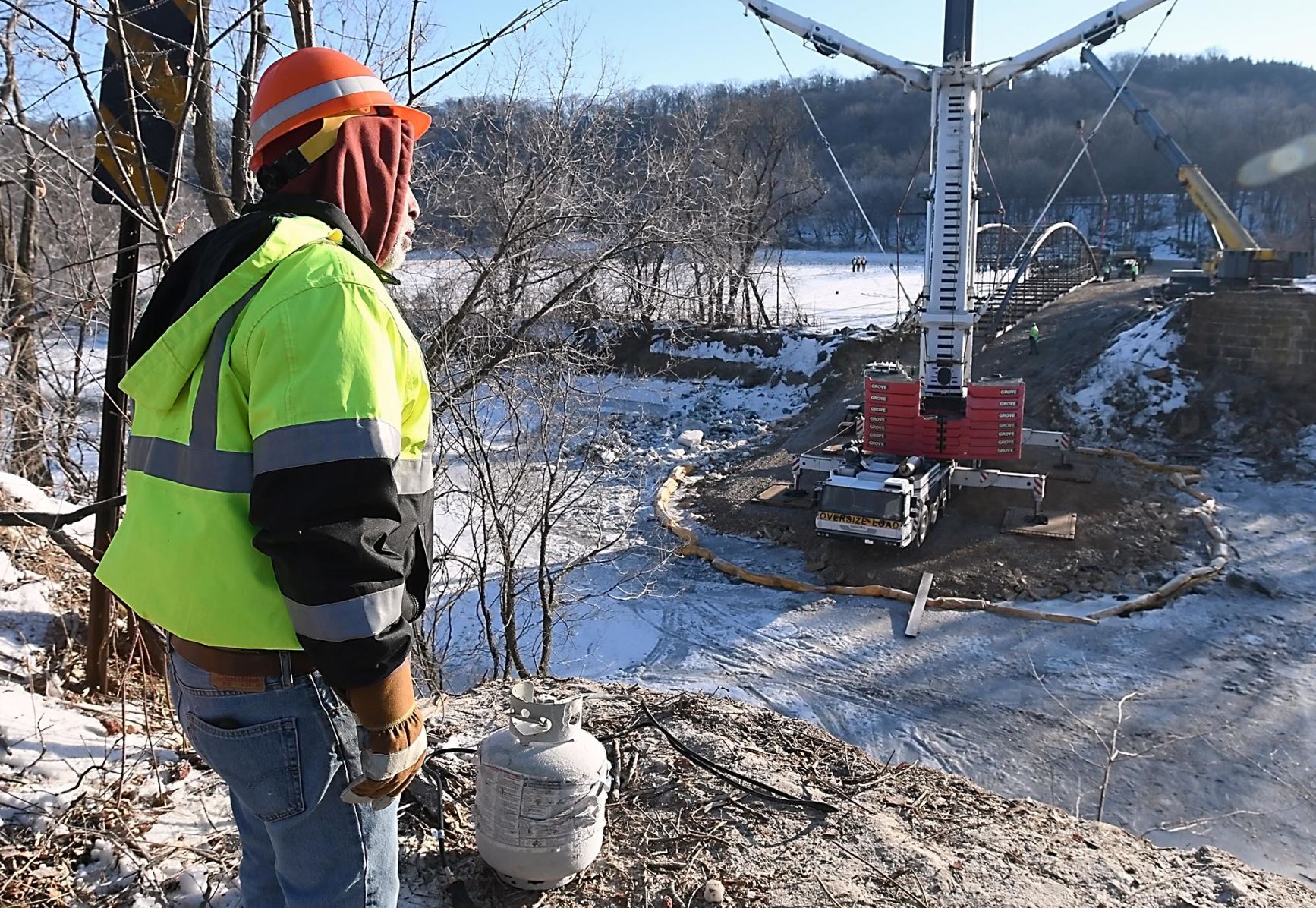 Kern Bridge moved 3